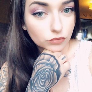 Meet your Posher, Jessica